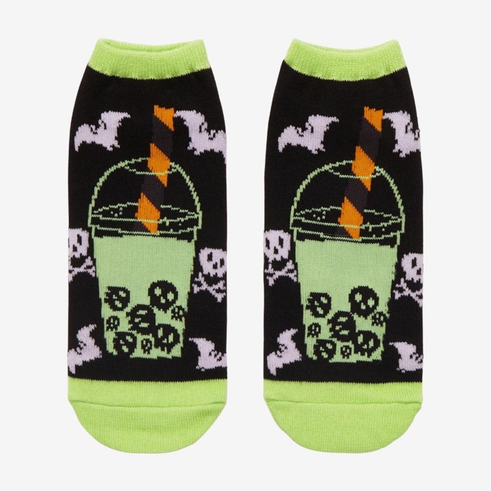 2/$12 Halloween Skull Boba No-Show Socks Hot Topic